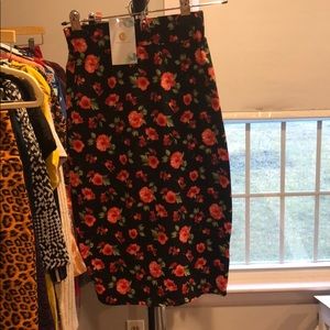 Pencil skirt, new with tags